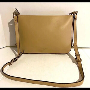 Luana italy  wren creme brulee leather  bag